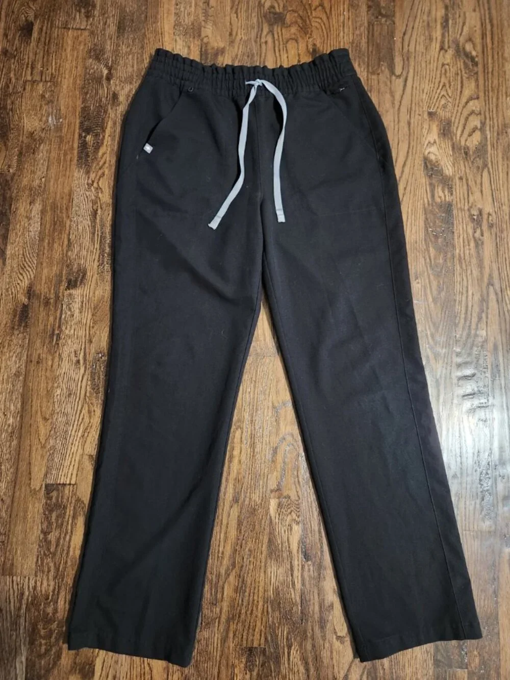 FIGS Men’s Technical Collection Elastic Waist Drawstring Black Scrub Pants LT